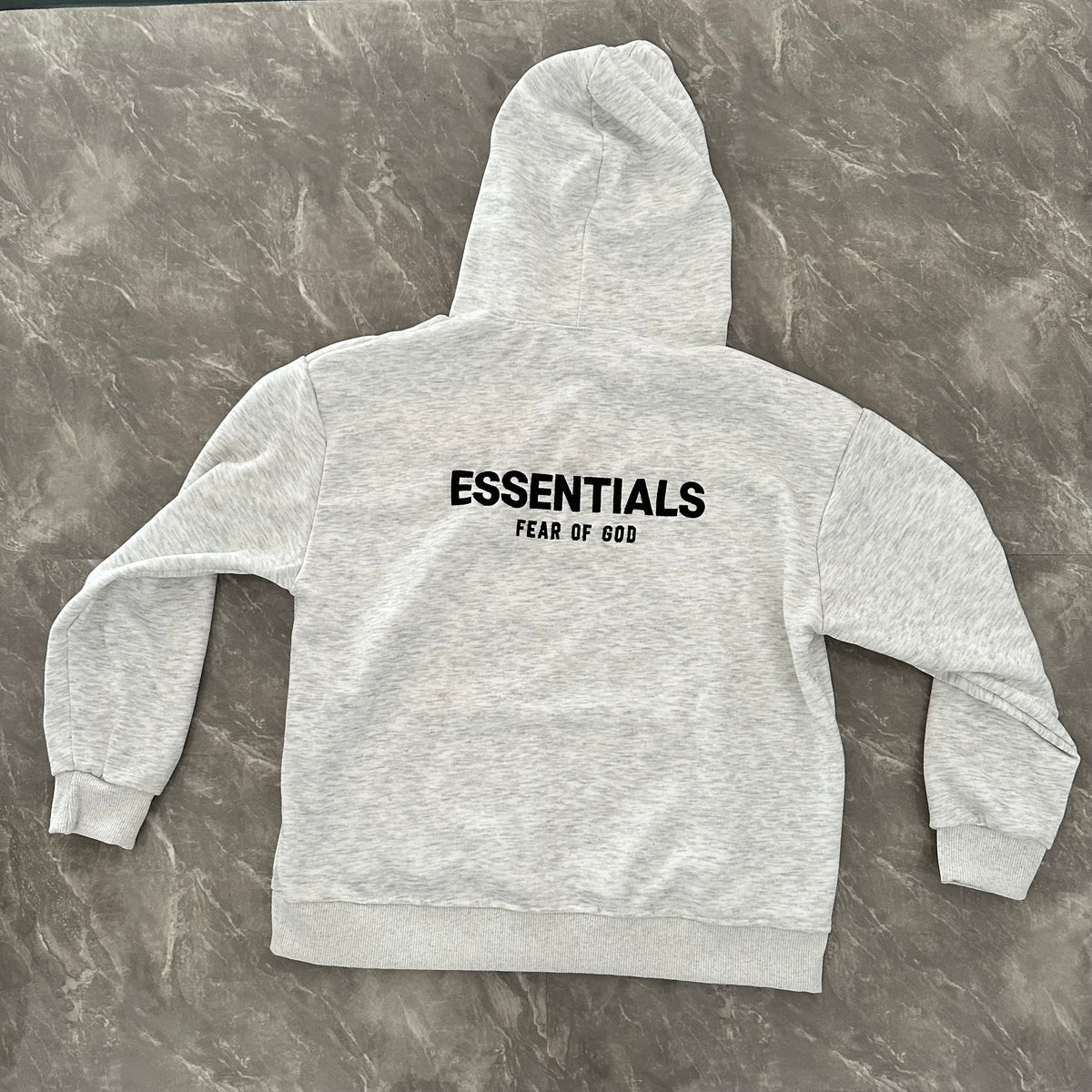 HOODIE ESSENTIALS