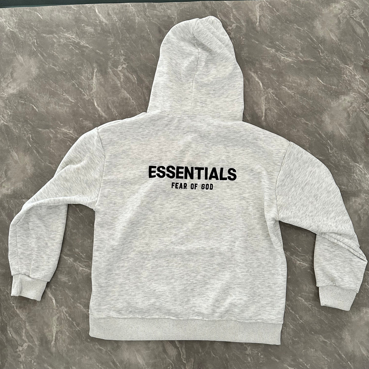 HOODIE ESSENTIALS