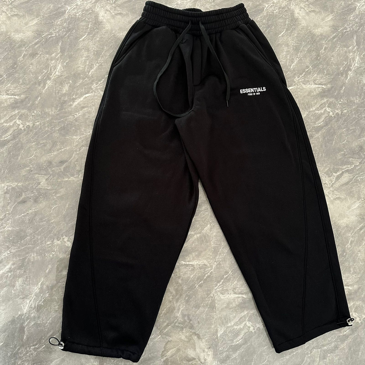 BAGGY ESSENTIALS BORDADO