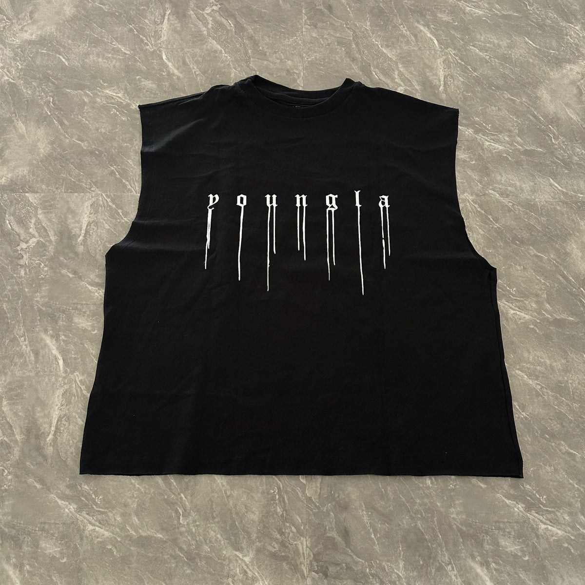 TANK BLACKLETTER YLA